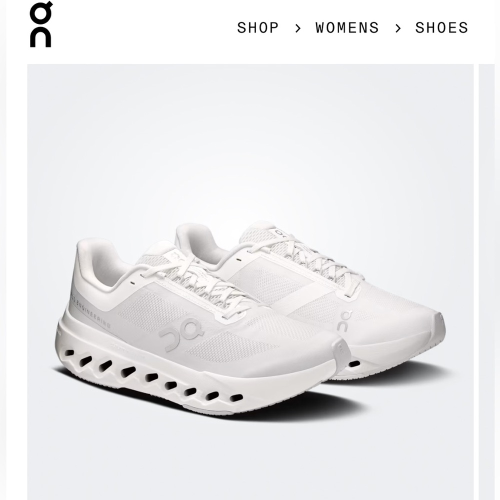 On Running Cloudsurfer Next White | White
Women size 8 gently used